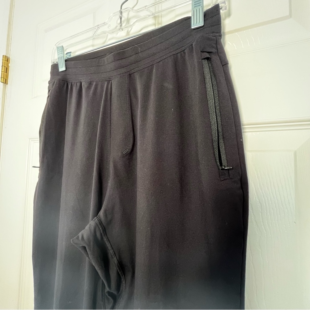 ALO Yoga Black Track Pants Size Small - Picture 3 of 8